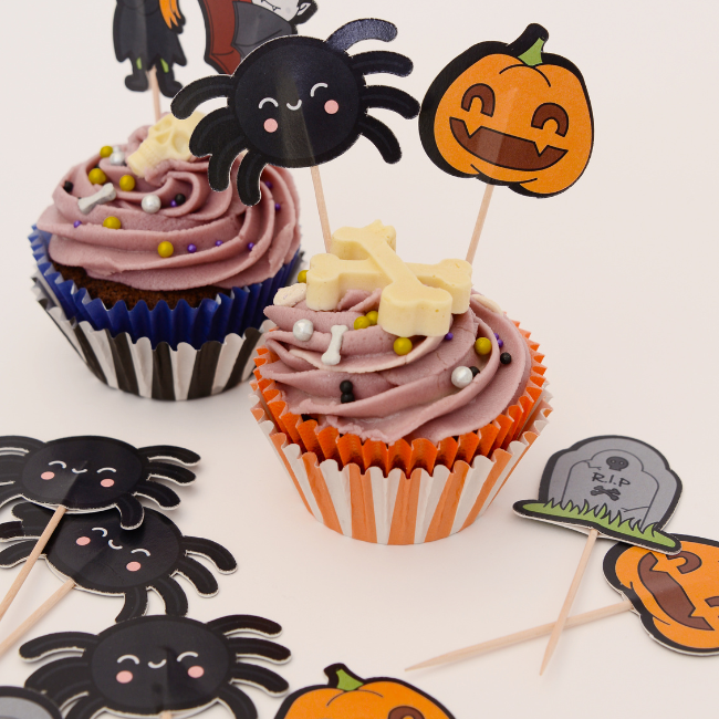 Halloween-Themed Cupcake Kit