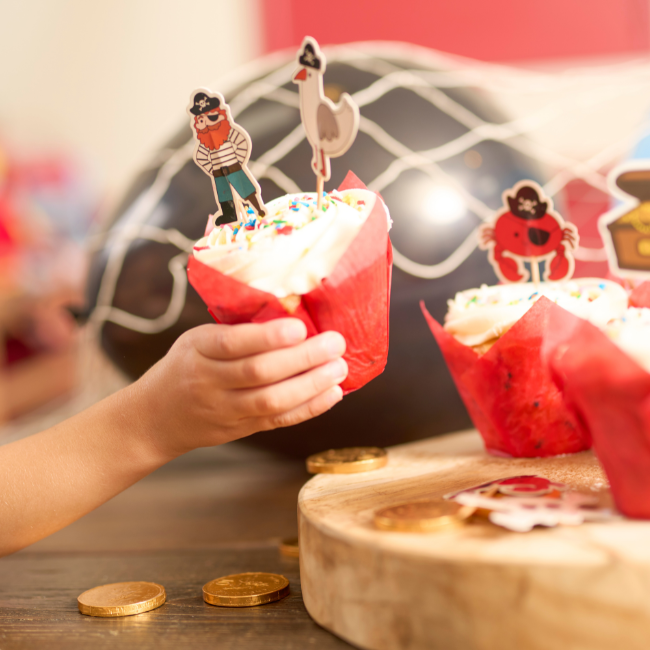 Pirate-Themed Cupcake Kit